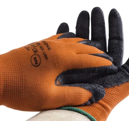 rękawice budowlane, okulary ochronne